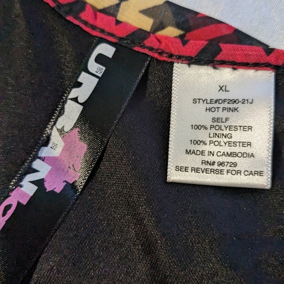 Women's Dress. Size XL. Red/Green Christine Brand - Picture 9 of 9